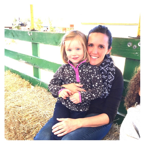 Meet your Posher, Cara - Picture 1 of 1